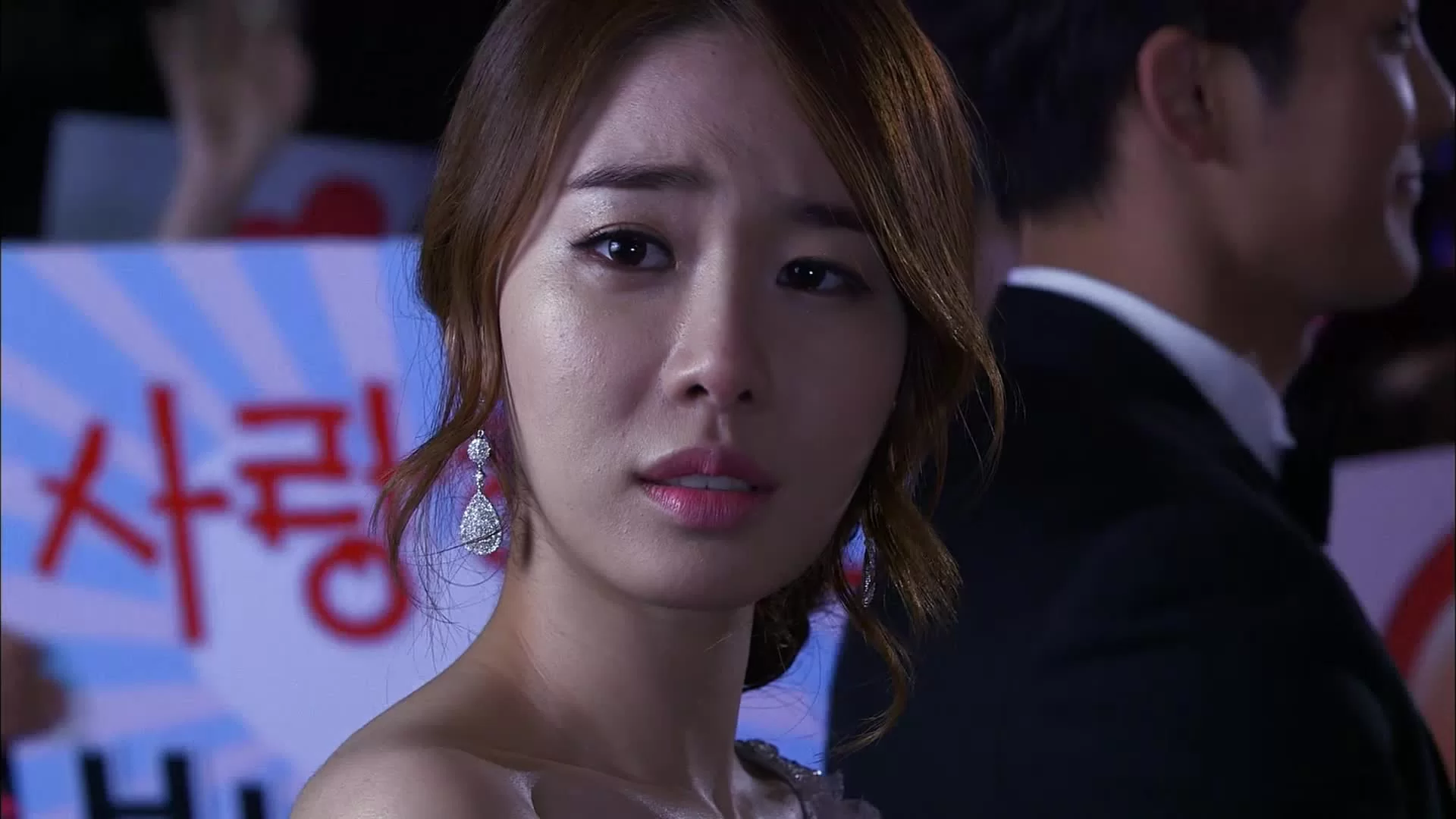 Мужчина королевы Инхён (2012) 11 серия