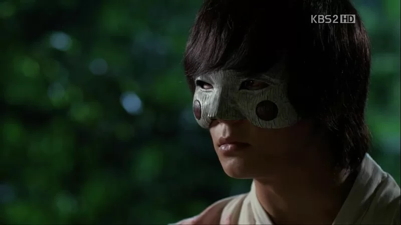 Мститель в маске (2010) 12 серия