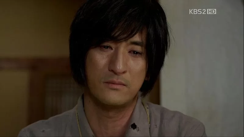 Мститель в маске (2010) 6 серия