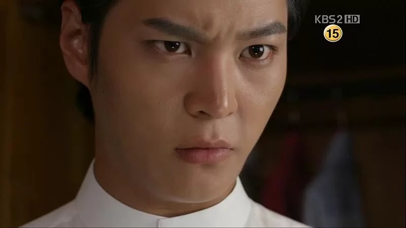 Мститель в маске 8 серия