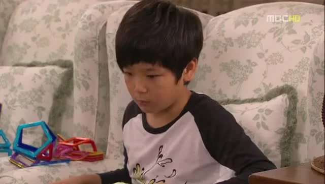 Озорной поцелуй 8 серия