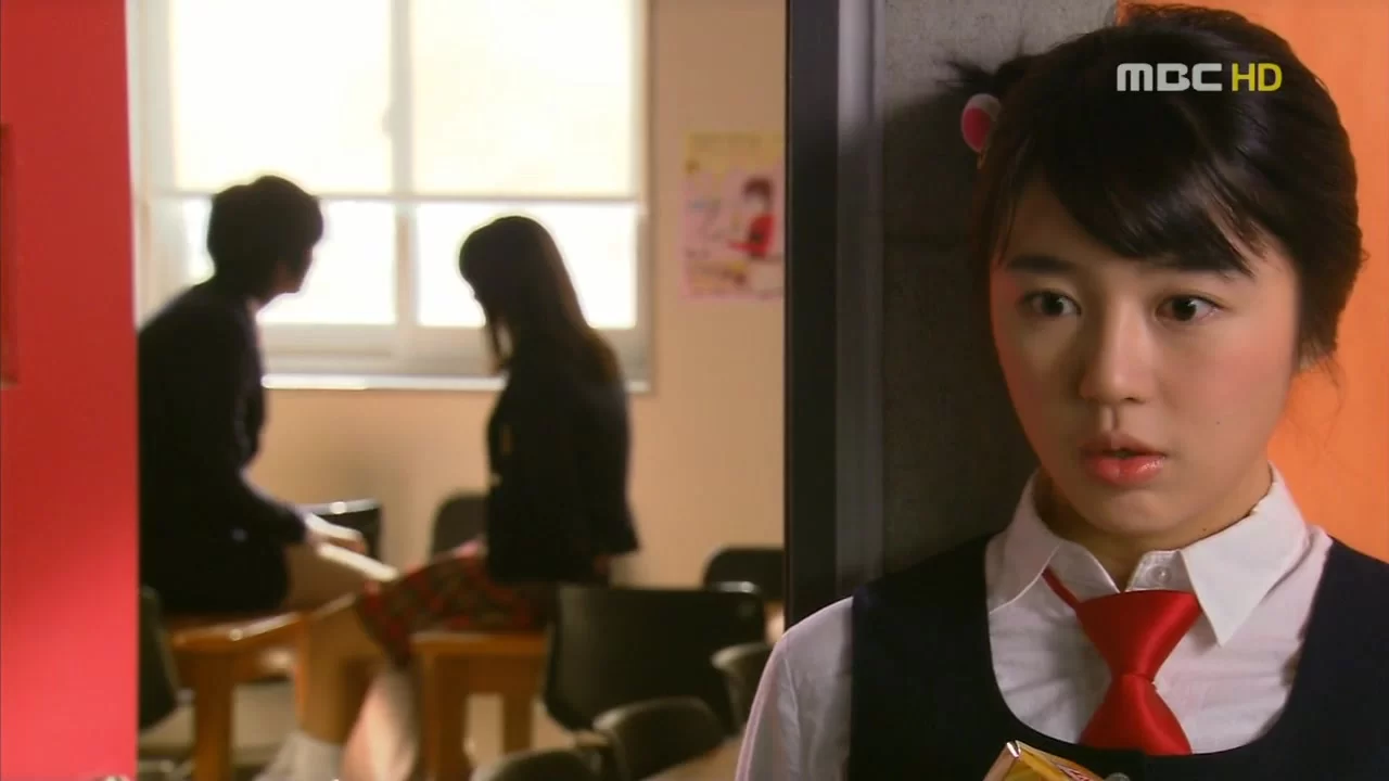 Дворец (2006) 1 серия