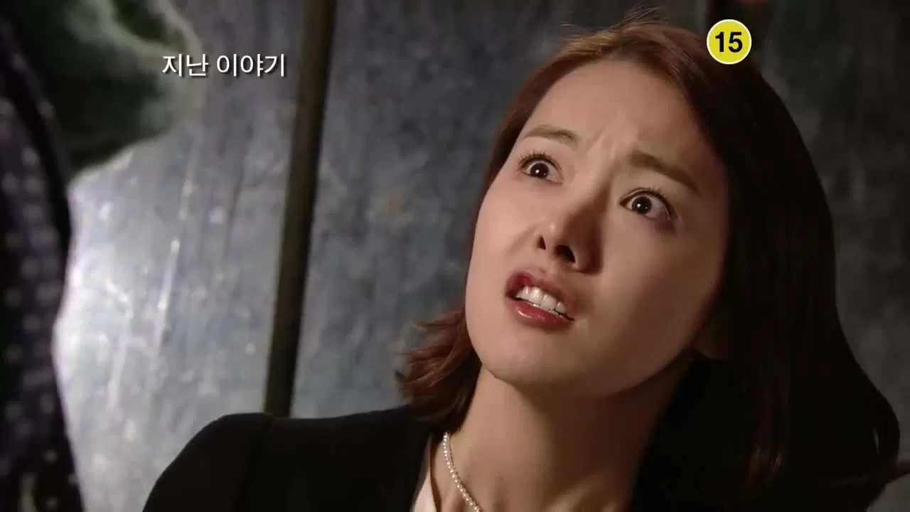 Да она чокнутая! (2012) 4 серия