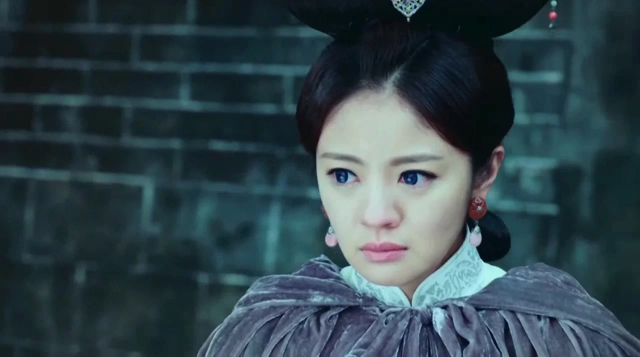 Девушка-демон 1 серия