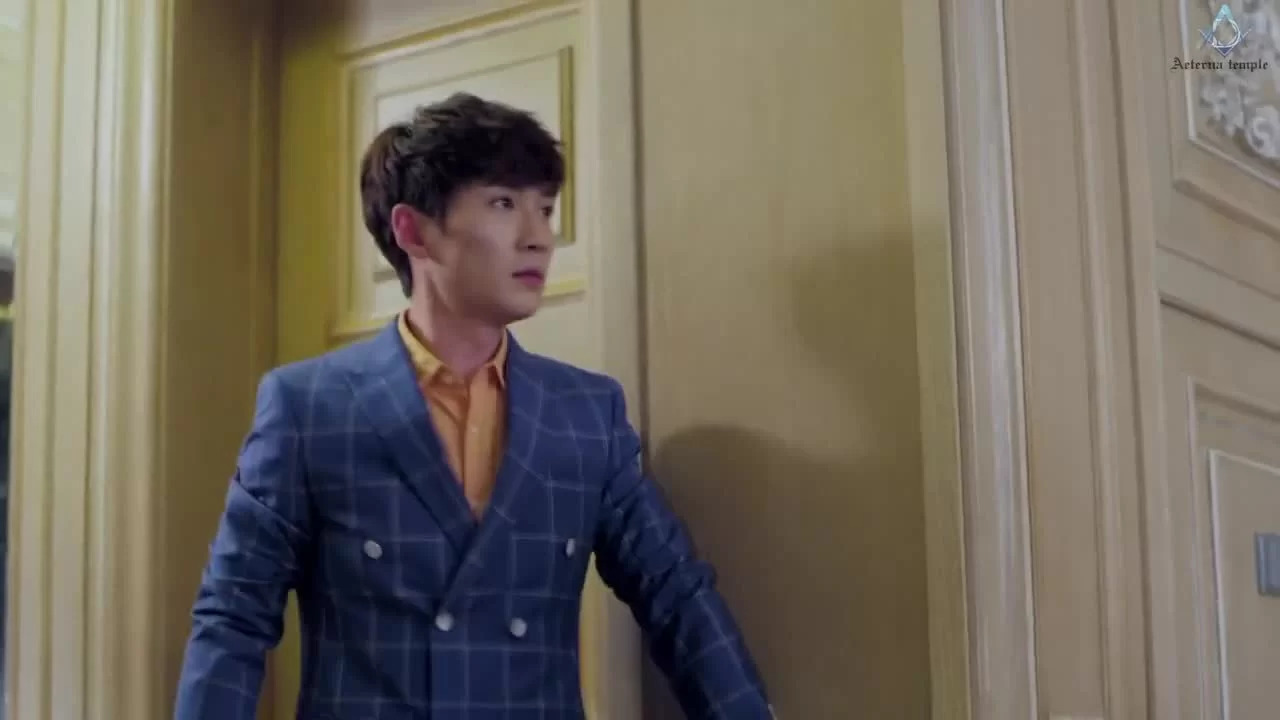 Королева возвращается 6 серия