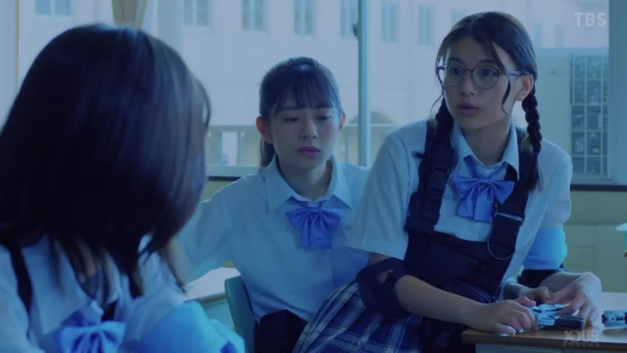 Девчонки с дамскими пушками 3 серия