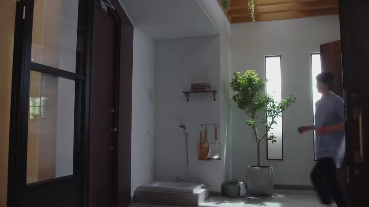 Есть причина наряжаться 1 серия