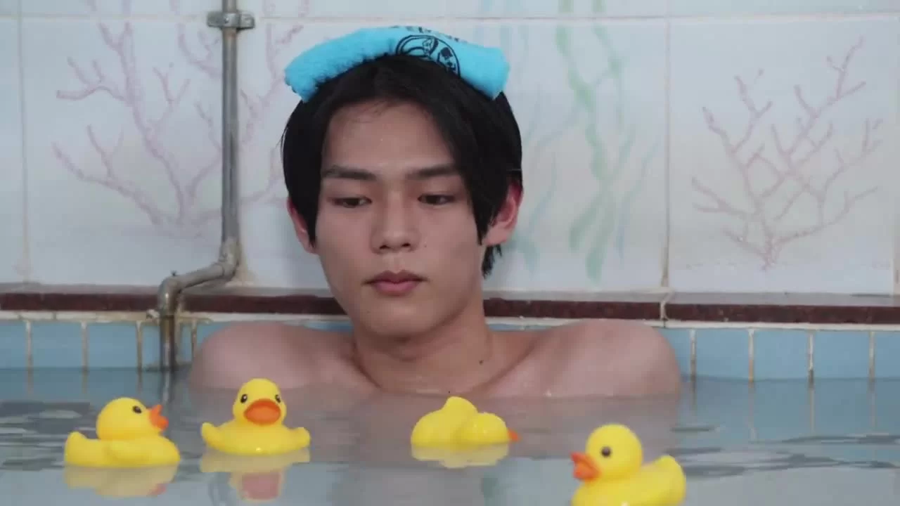 Камен Райдер Ревайс 16 серия