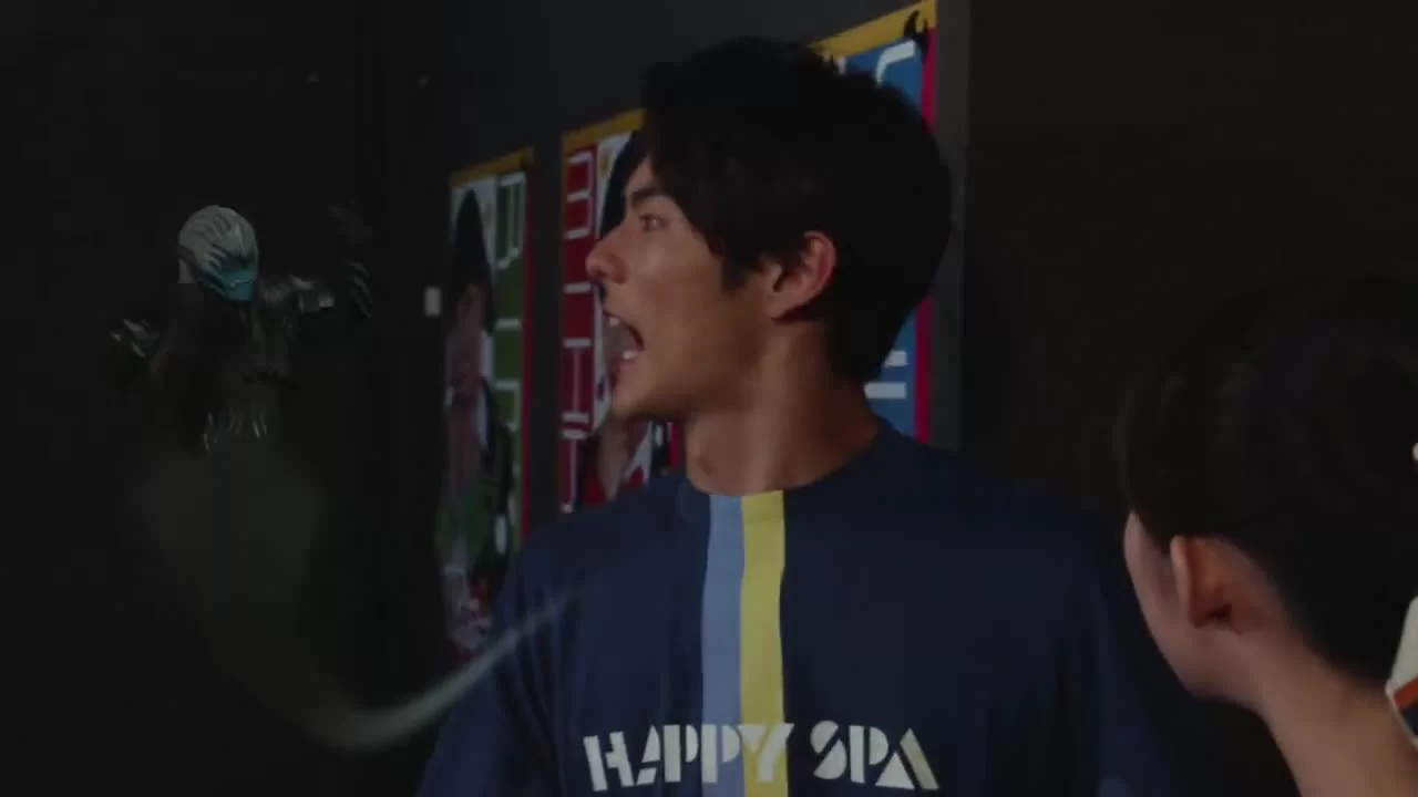 Камен Райдер Ревайс 4 серия