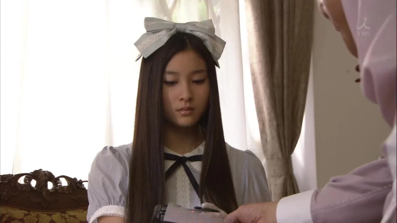 Клуб свиданий старшей школы Оран 4 серия