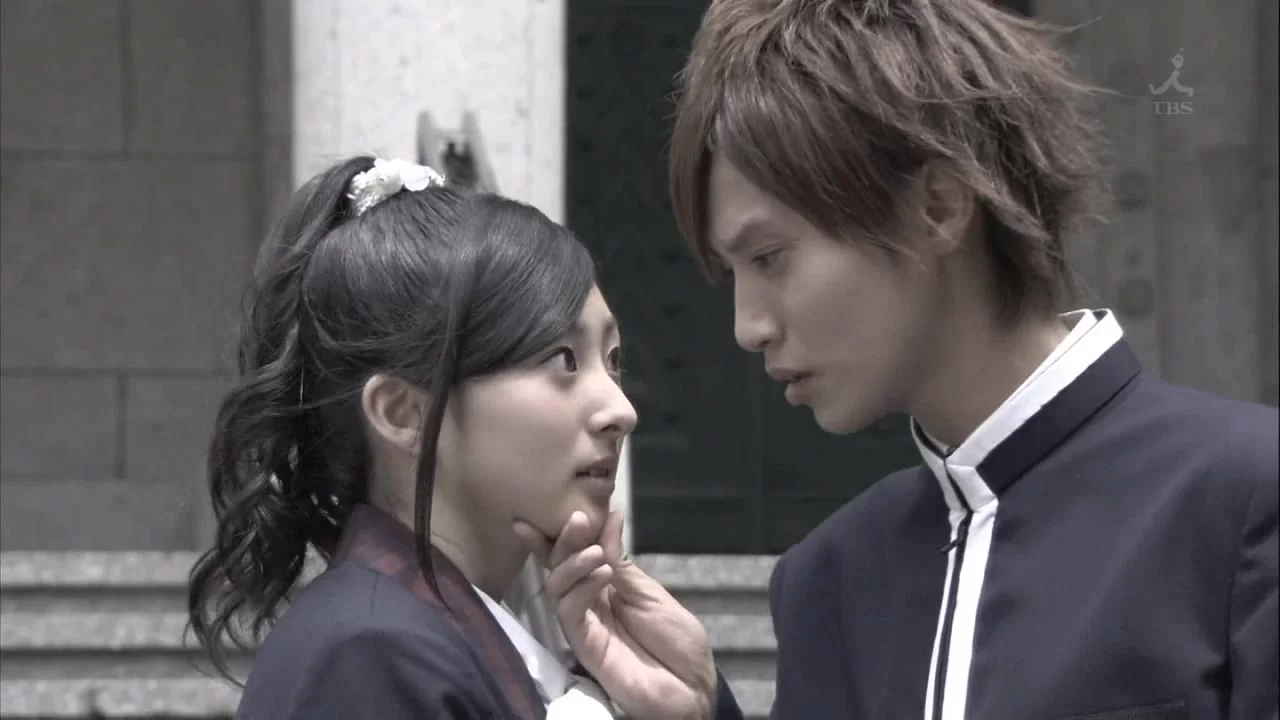 Клуб свиданий старшей школы Оран (2011) 6 серия