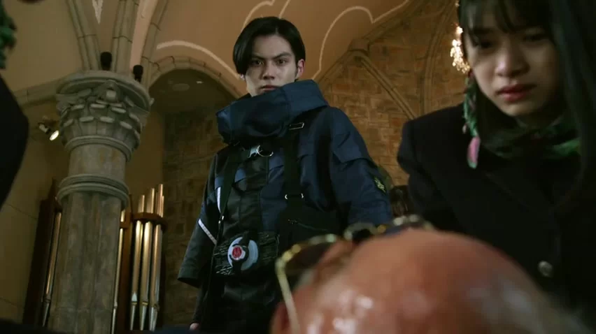 Наездник в маске Гитс (2022) 12 серия