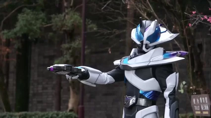 Наездник в маске Гитс (2022) 26 серия