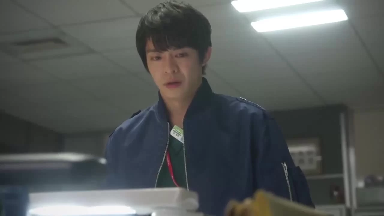 Ночной доктор 6 серия