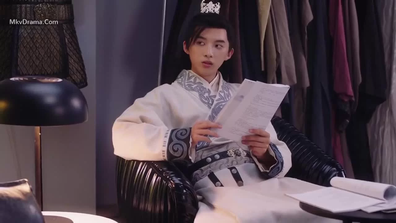 Ассистент Суперзвезды 13 серия