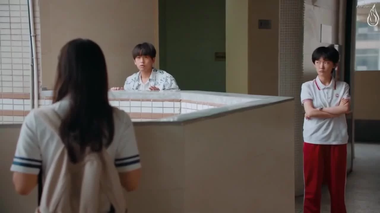 Бегай, пока молодой 1 серия