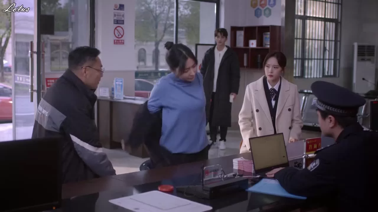 Влюбиться до фейерверков (2023) 2 серия