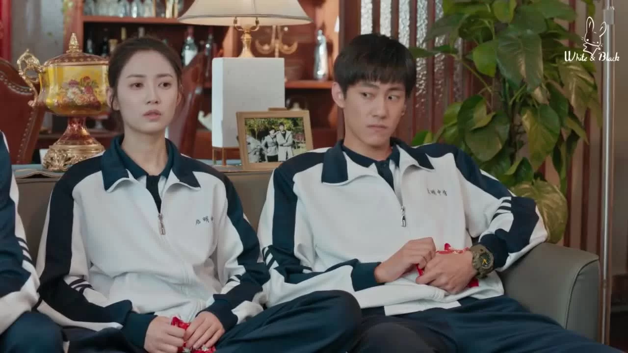 Глазурованная плитка (2022) 3 серия