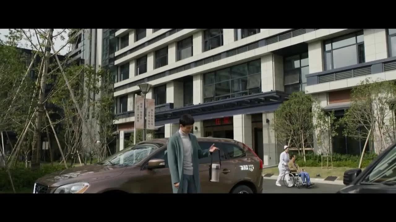 Жизнь на солнце (2020) 8 серия