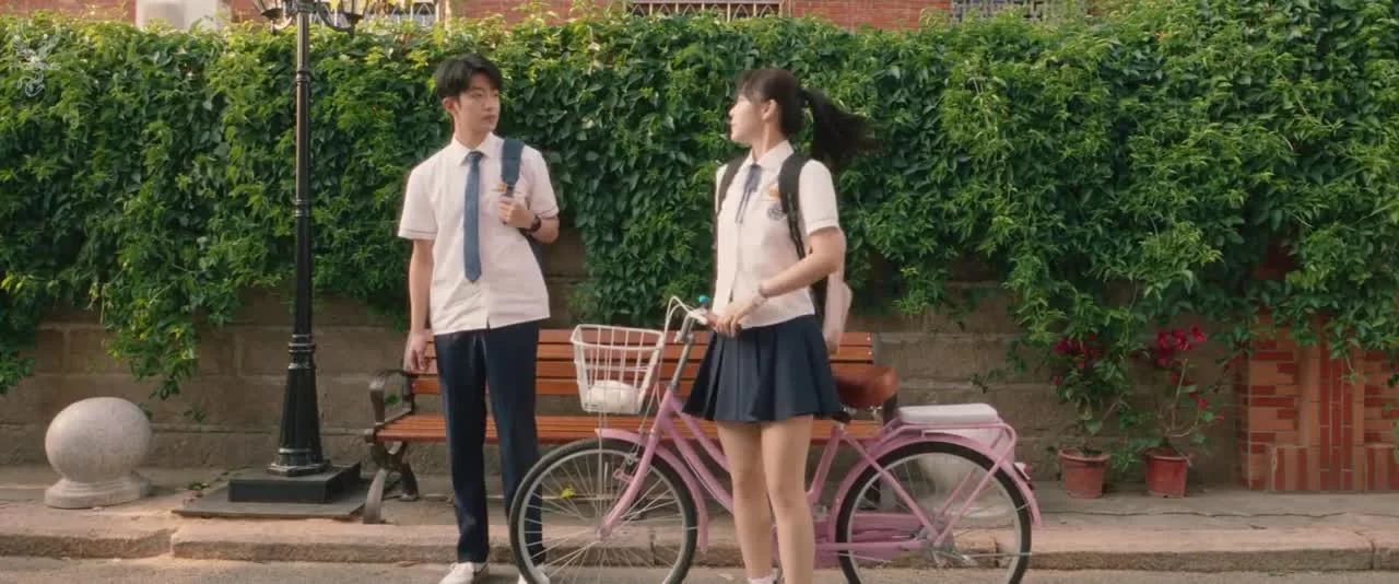 Мерцает, мерцает яркая звезда (2022) 5 серия