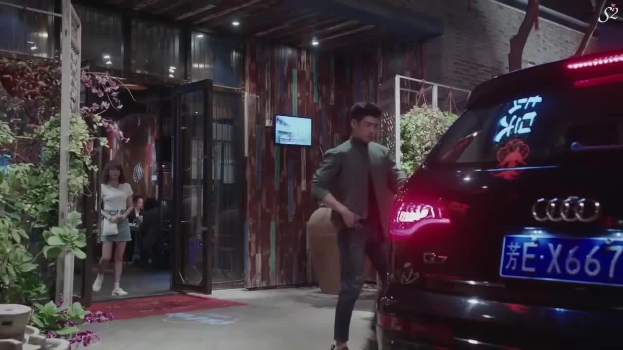 Мир задолжал мне первую любовь 6 серия