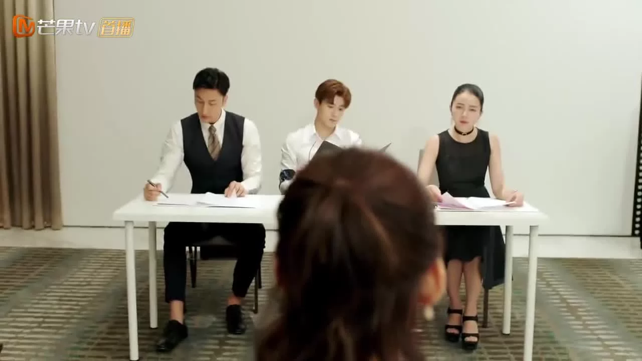 Мой босс хочет жениться на мне (2019) 1 серия