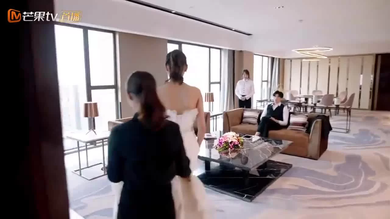 Мой босс хочет жениться на мне (2019) 2 серия