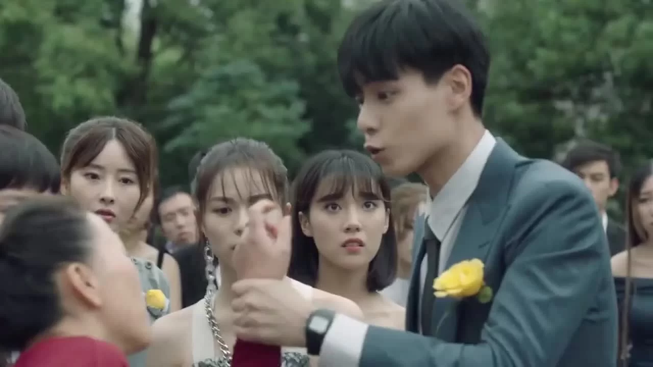 Молодость должна быть ранней (2019) 8 серия