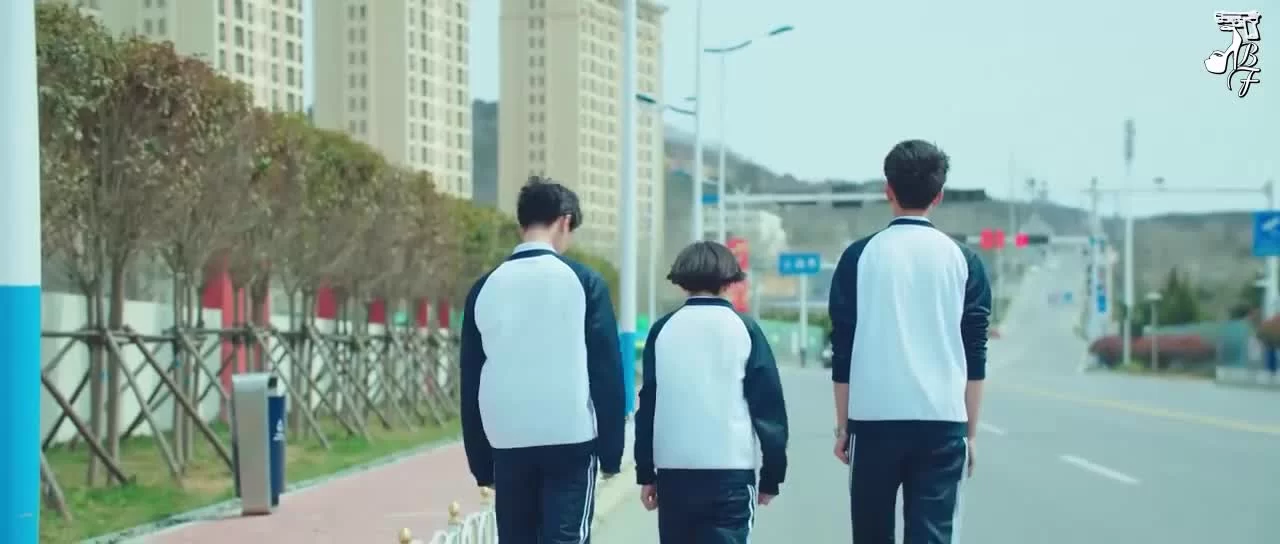 Моя озорная соседка по парте 20 серия