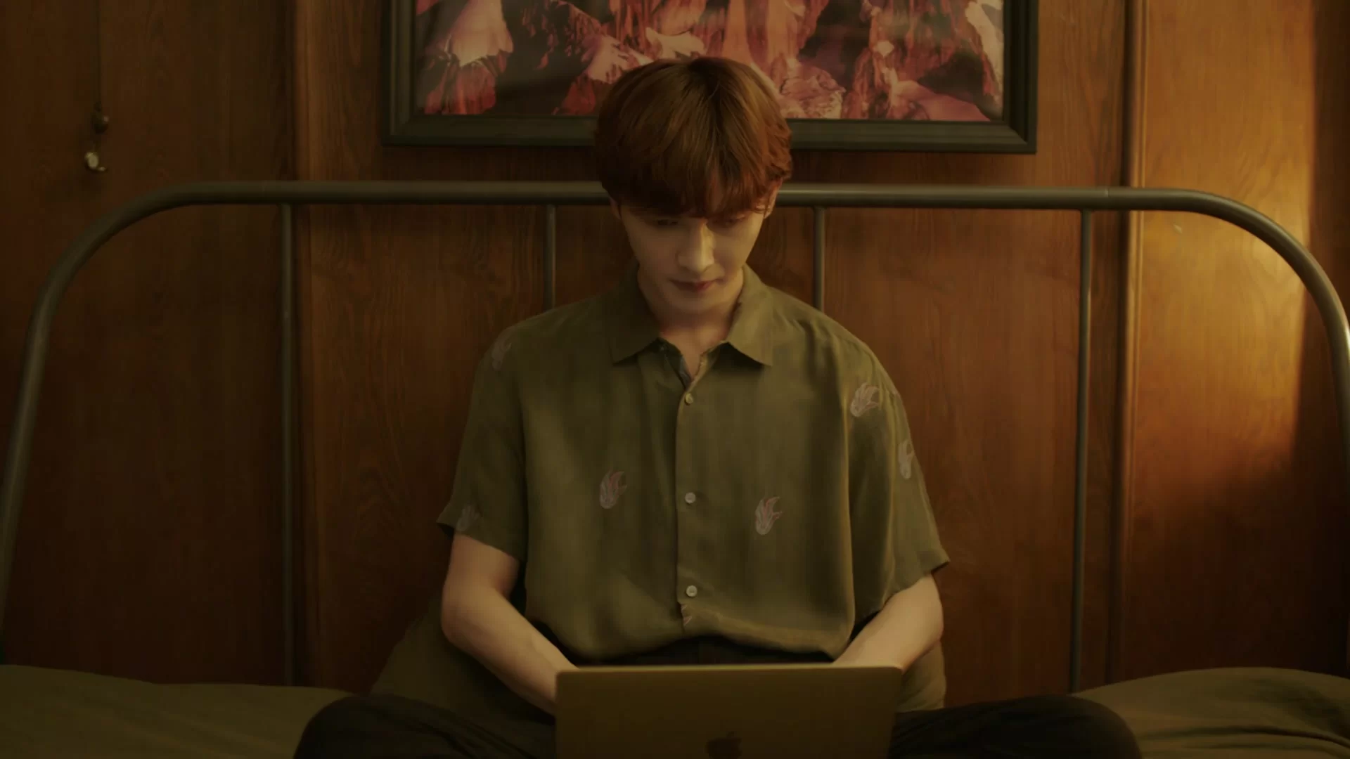 Одинокий зверь (2022) 4 серия