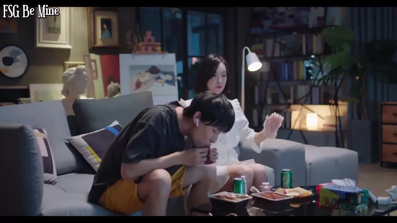 Первая любовь зрелой девушки 12 серия