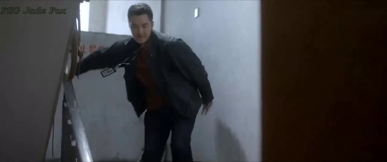 Под кожей 1 серия