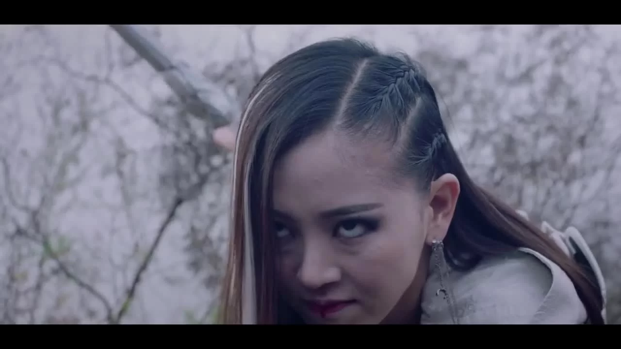 Свеча в гробнице: Авантюра в Муе 24 серия