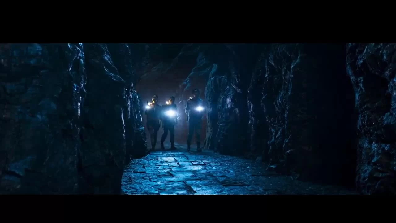 Свеча в гробнице: Долина червей (2021) 7 серия