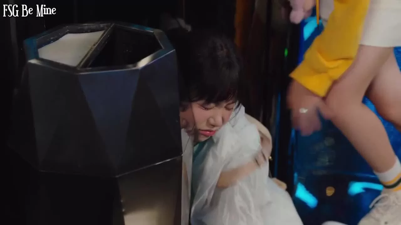 Секрет в тёмной каморке 14 серия