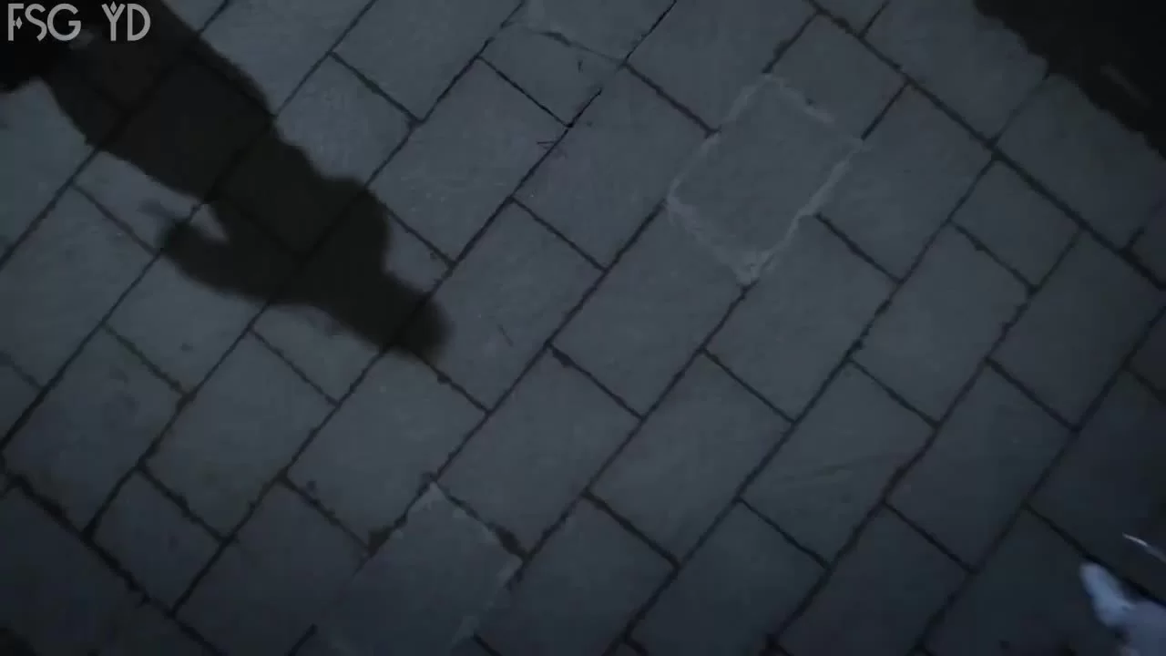 Три жизни, три мира: Десять миль персиковых цветков 33 серия