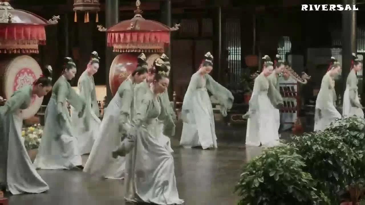 Закрывшись в одиноком замке 55 серия