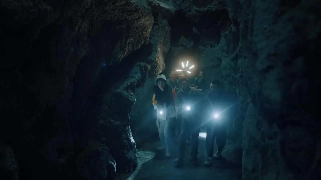 Бездна в прямом эфире (2025) 9 серия