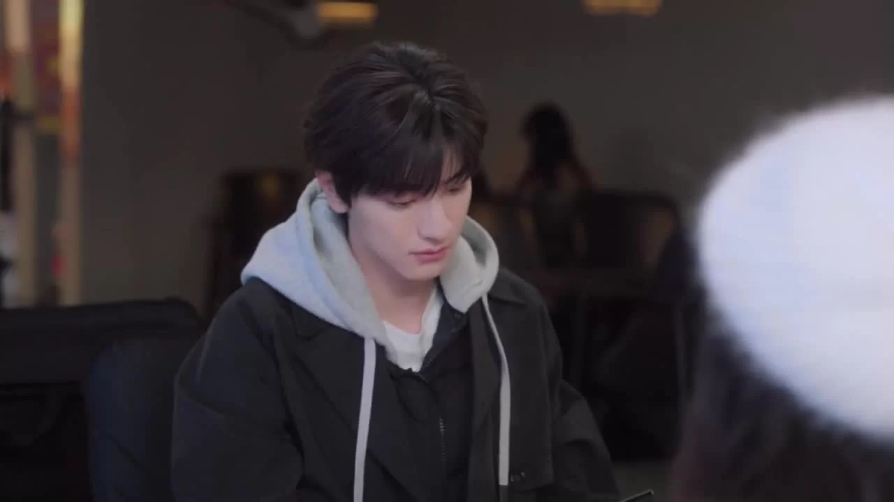 Тише, король спит (2025) 14 серия