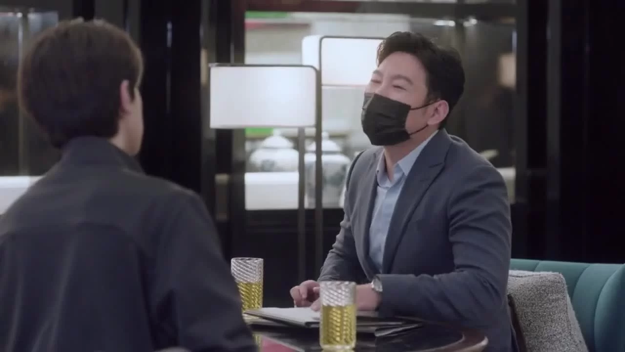 Тише, король спит (2025) 2 серия