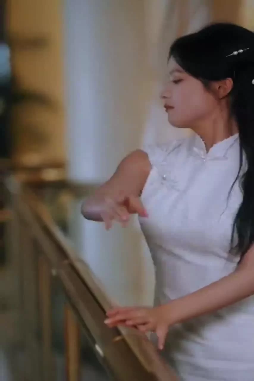 Спаси себя 2 серия