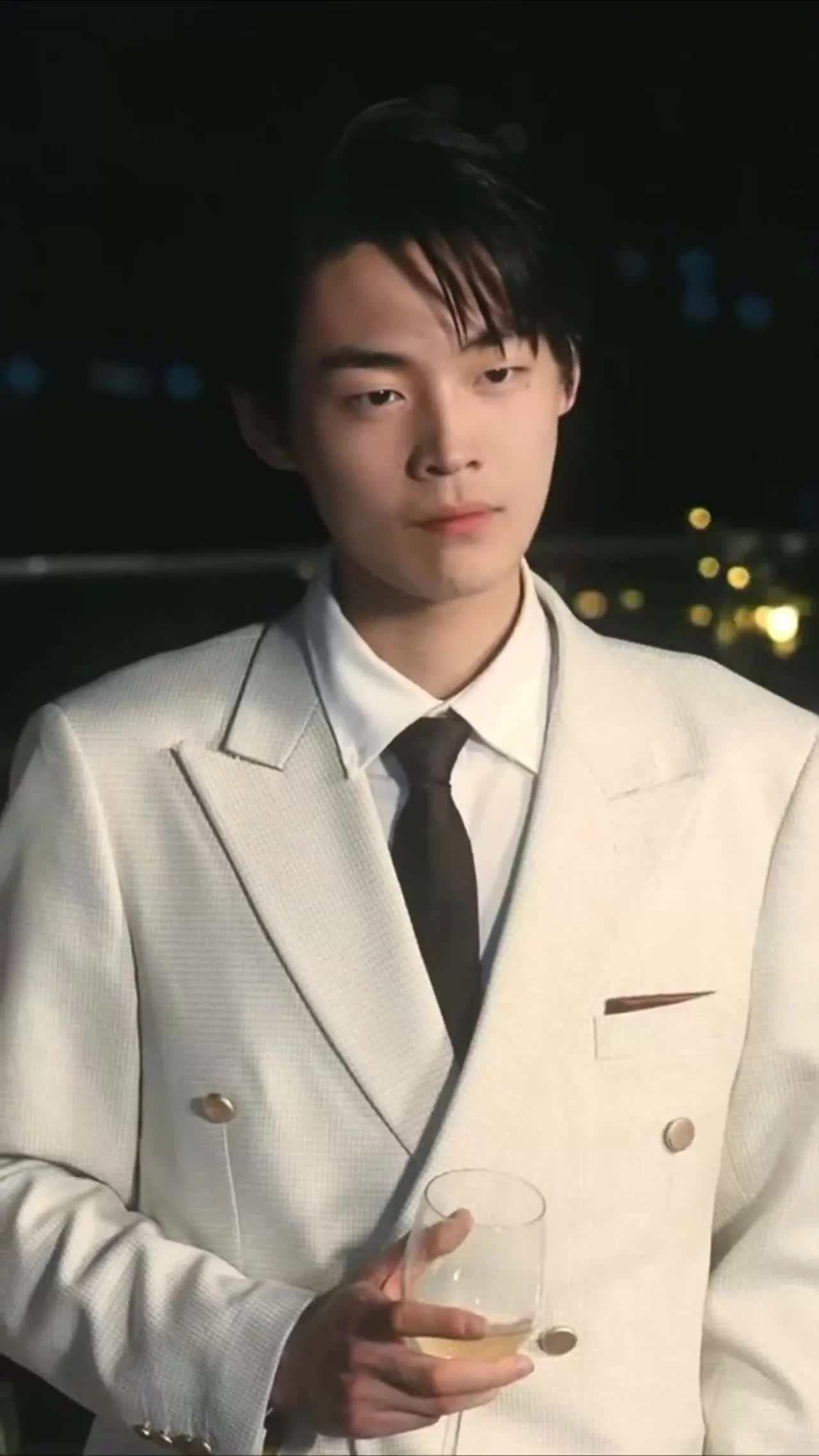 Затененные сердца (2025) 23 серия