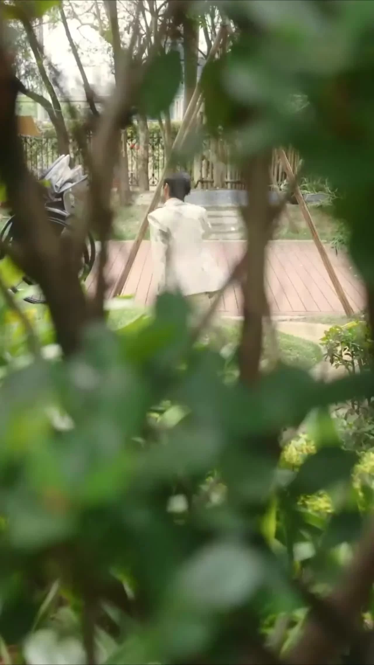 Затененные сердца (2025) 33 серия