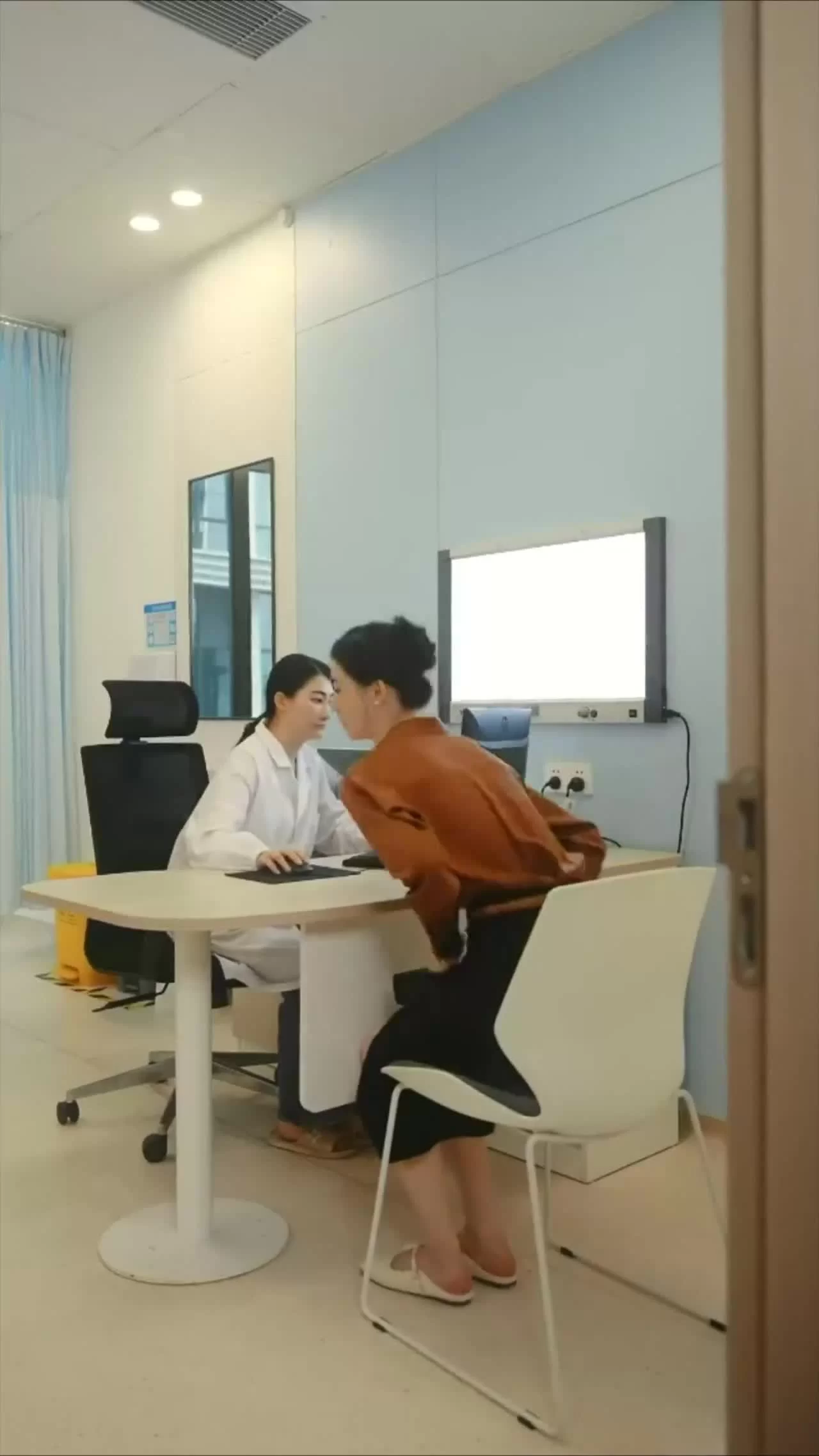 Затененные сердца (2025) 35 серия