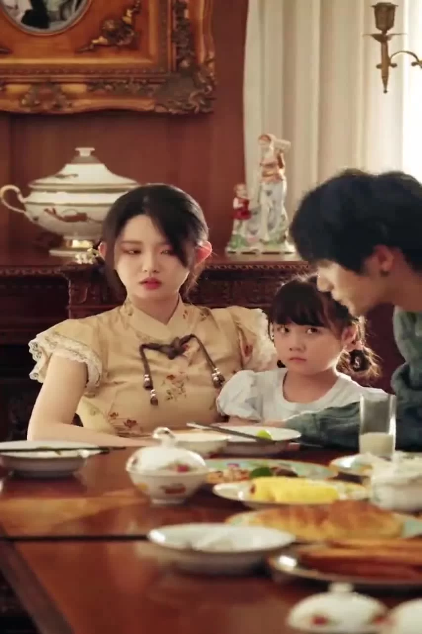 18-летняя прабабушка наводит порядок в семье 18 серия