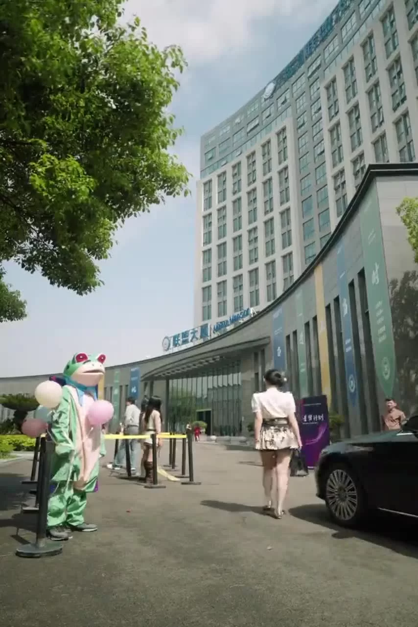 18-летняя прабабушка наводит порядок в семье 20 серия