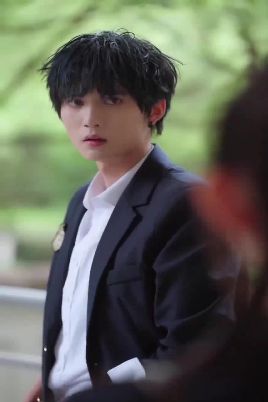 18-летняя прабабушка наводит порядок в семье 4 серия