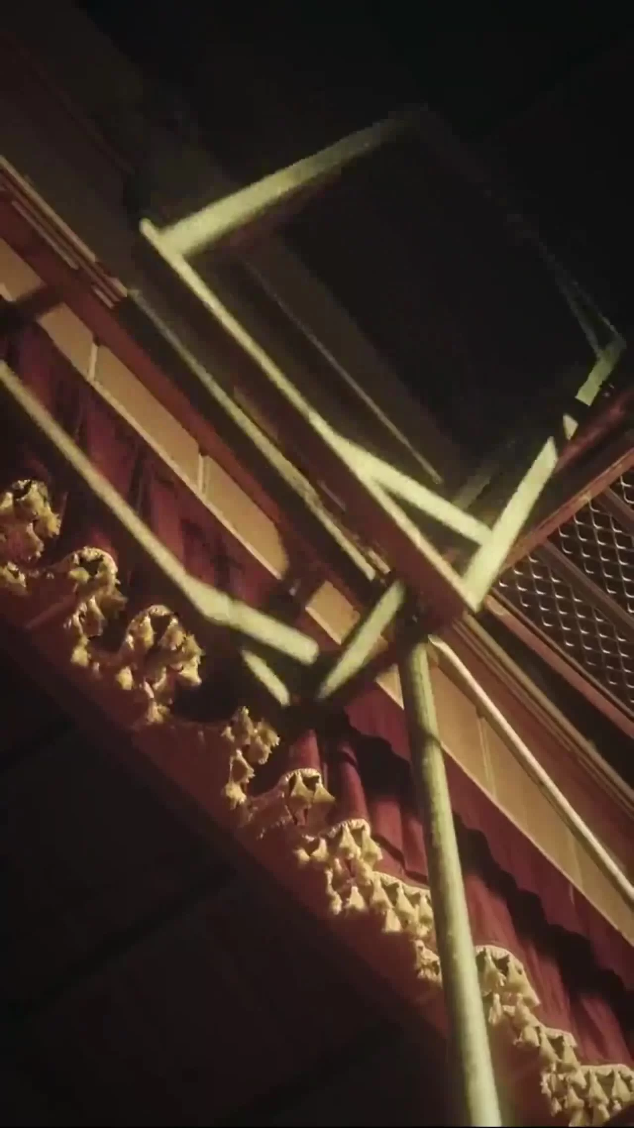 18-летняя прабабушка наводит порядок в семье 1 серия