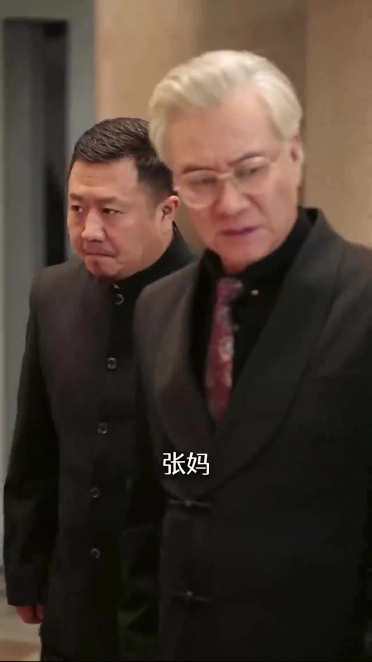 18-летняя прабабушка наводит порядок в семье 12 серия