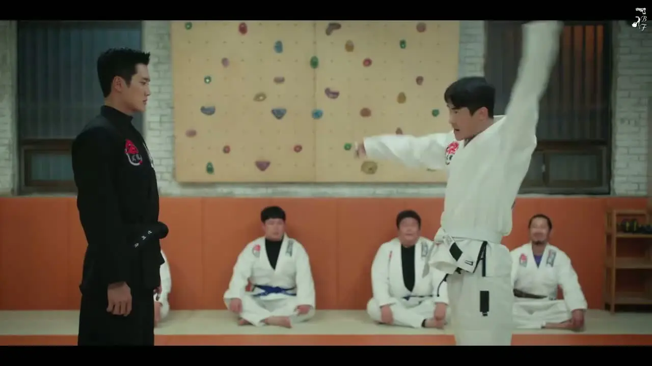 Весенняя лихорадка 4 серия